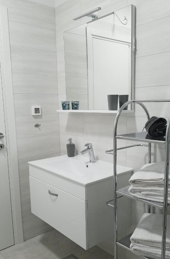 Apartment Janja Medulin Bagian luar foto