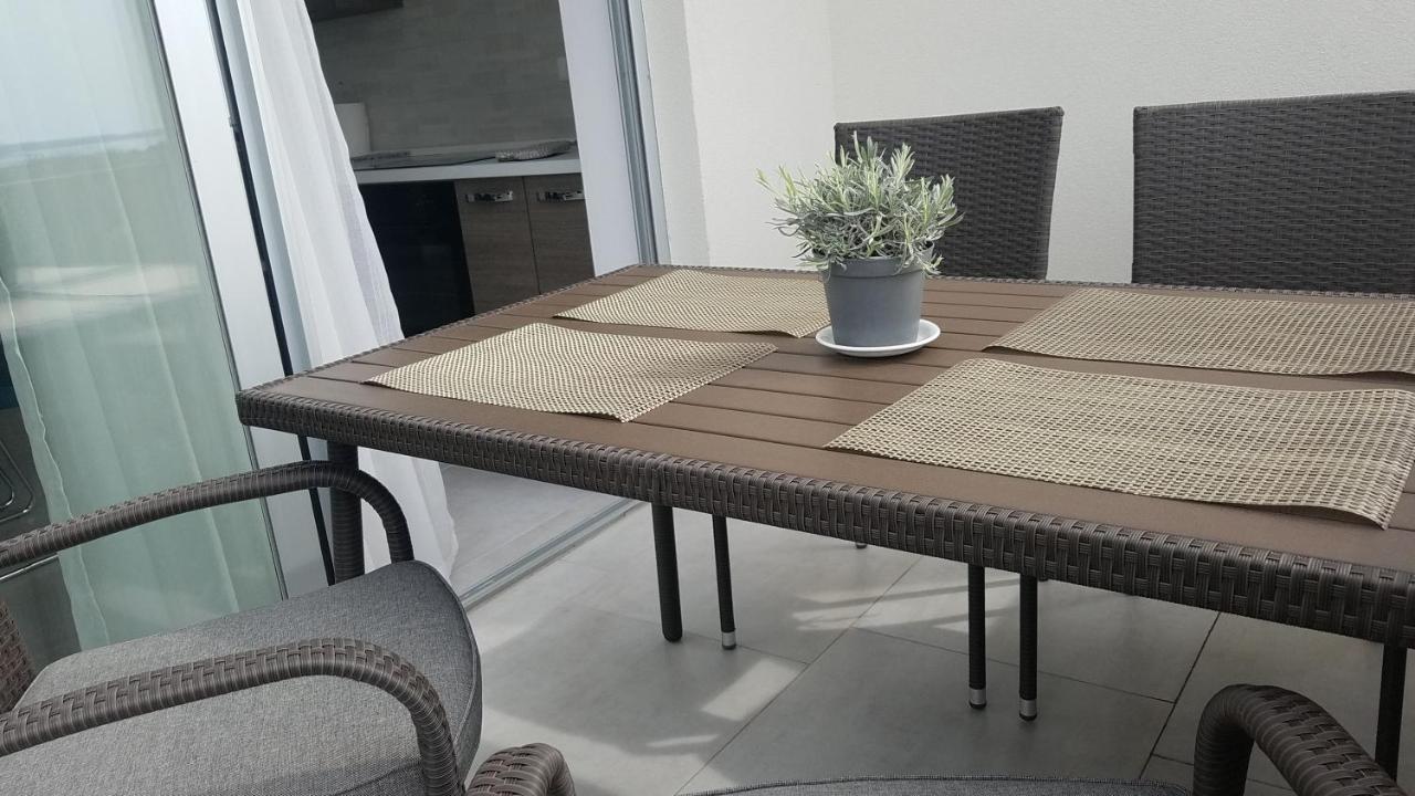 Apartment Janja Medulin Bagian luar foto