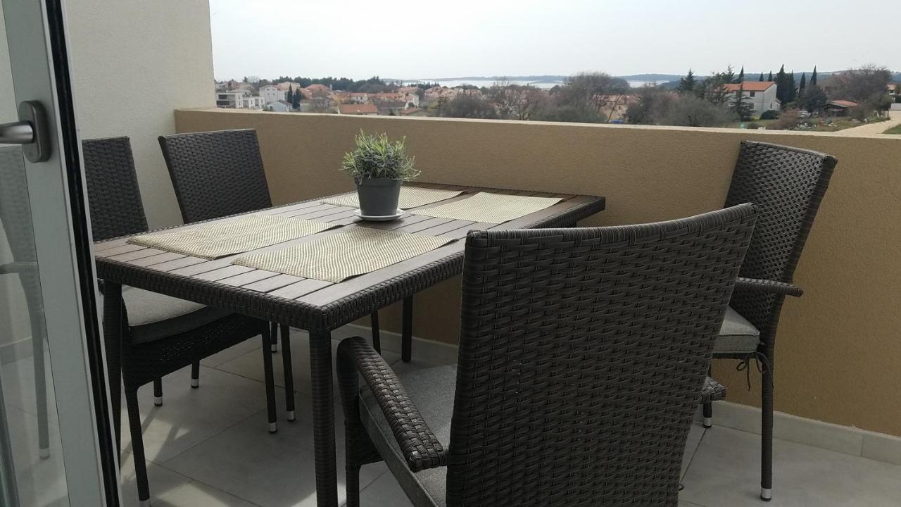 Apartment Janja Medulin Bagian luar foto